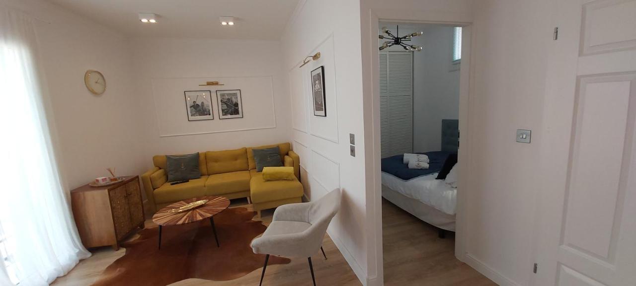 123 Sadi Carnot, Classe 2 Etoiles Saint-Raphaël Exterior foto